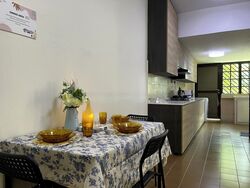 West Coast Avenue (D5), Terrace #610625191